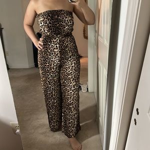 Forever 21 leopard jumper wide leg pants, strapless, worn once